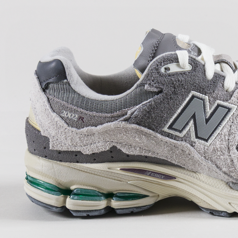 New Balance 2002R Protection Pack Shoes Rain Cloud Magnet-4