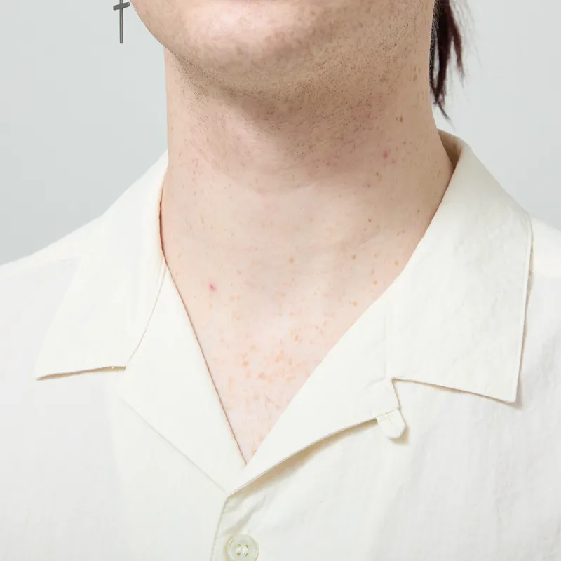 Fred Perry Seersucker Revere Collar Shirt Ecru-3