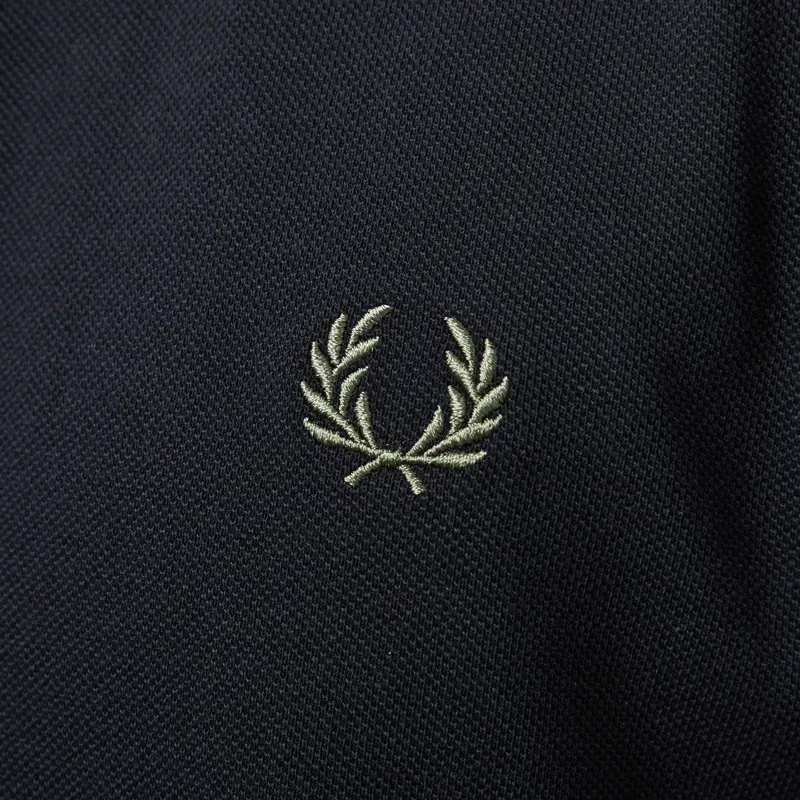 Fred Perry M3600 Twin Tipped Polo Shirt Black Oatmeal Laurel Wreath Green-6