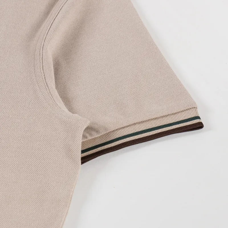 Fred Perry M3600 Twin Tipped Polo Shirt Warm Oat Court Green Tobacco-4