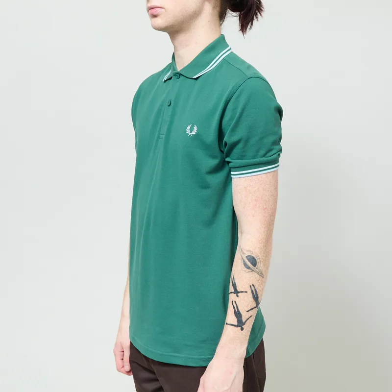 Fred Perry M3600 Twin Tipped Polo Shirt Sport Green Light Ice-1