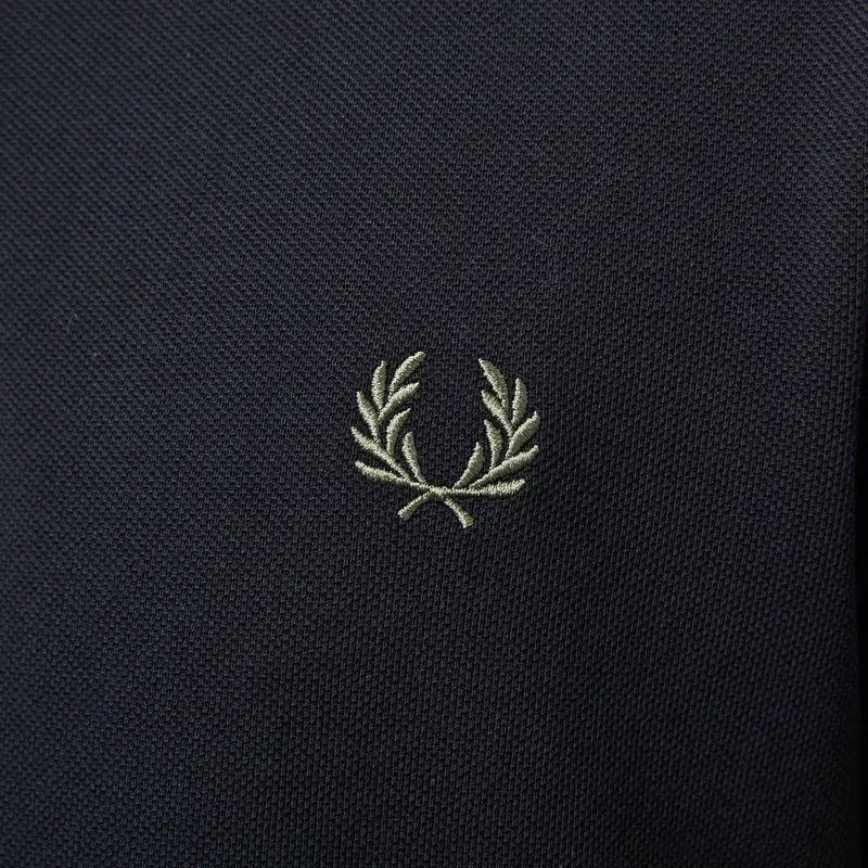 Fred Perry Plain Shirt Black Laurel Wreath Green-6