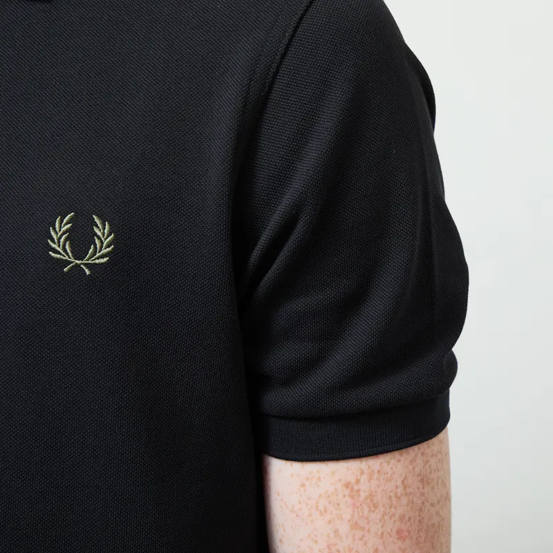 Fred Perry Plain Shirt Black Laurel Wreath Green-5