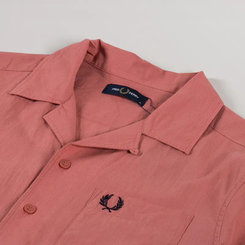 Fred Perry Lightweight Texture Revere Collar Shirt Putty Pink-2