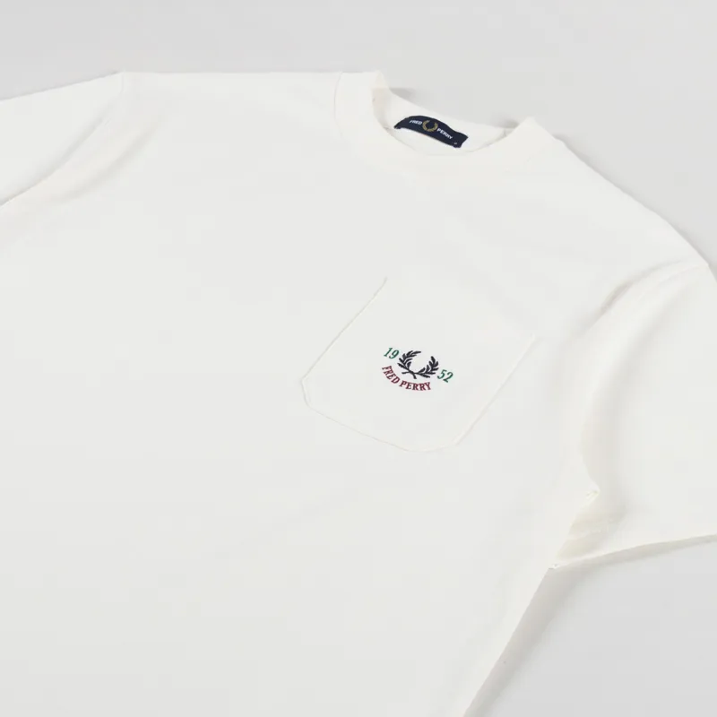 Fred Perry Mens Relaxed Heavyweight 1952 Pocket T Shirt Tee Ecru