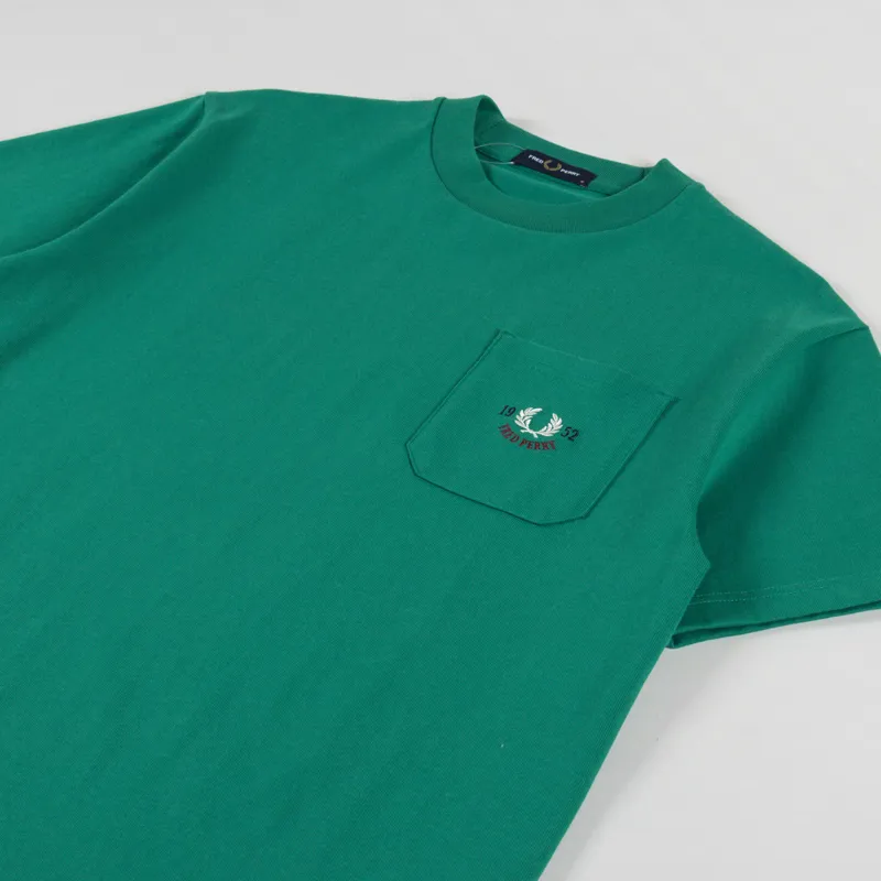Fred Perry Relaxed 1952 T Shirt Label Green-1