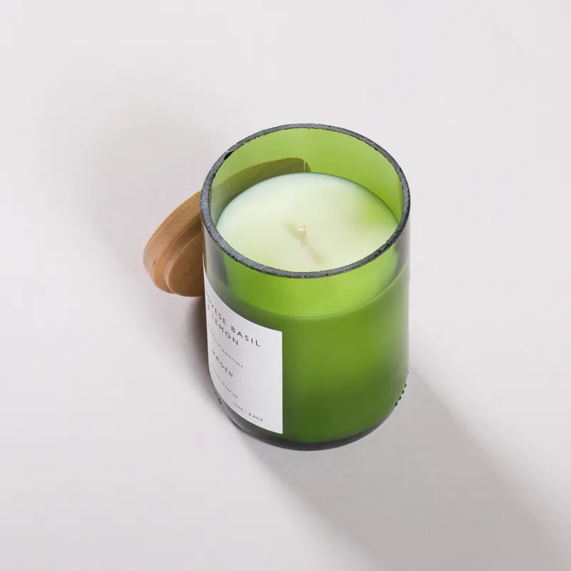 Maegen Orchard Candle Genovese Basil Lemon-1