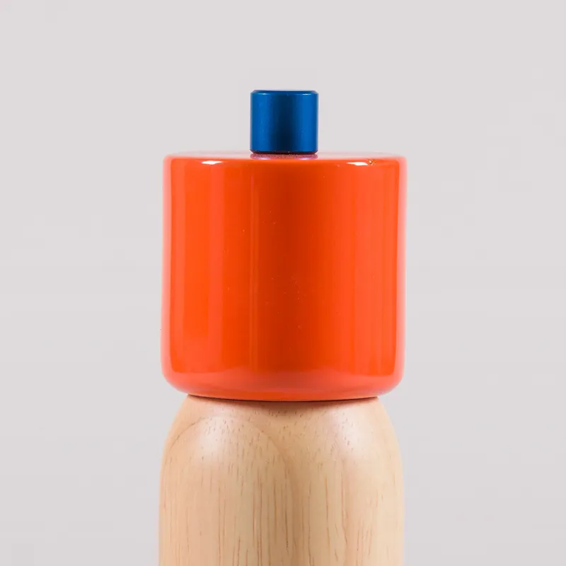Maegen Large Salt / Pepper Grinder Orange Blue-1