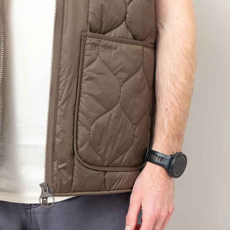 Barbour Re-Engineered Utility Liddesdale Quilted Gilet Dark Olive-7