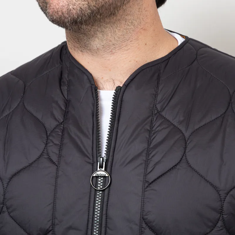 Barbour Re-Engineered Utility Liddesdale Quilted Jacket Black-5