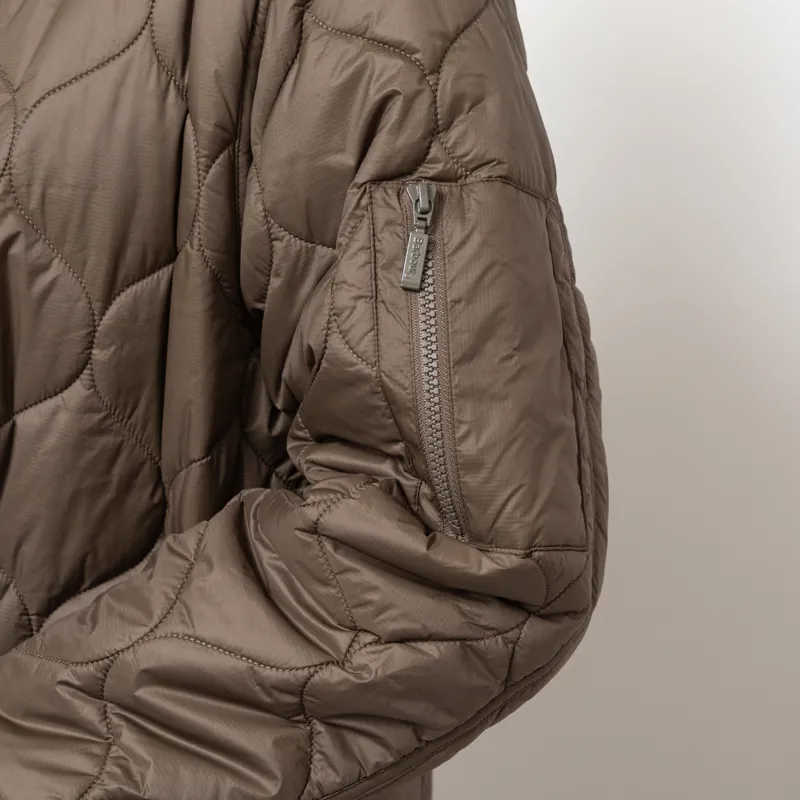 Barbour Re-Engineered Utility Liddesdale Quilted Jacket Dark Olive-10