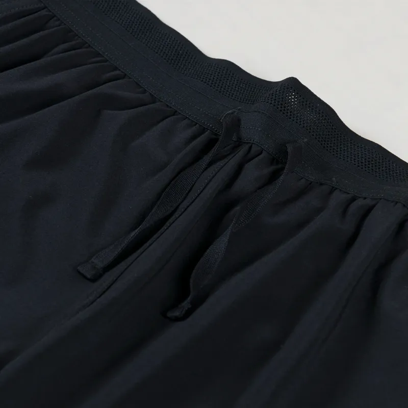 Janji 5 Inch AFO Middle Shorts Midnight-4