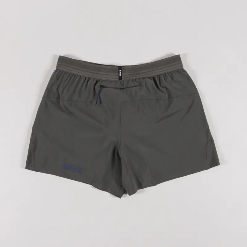 Janji 5 Inch AFO Middle Shorts Carbon-1