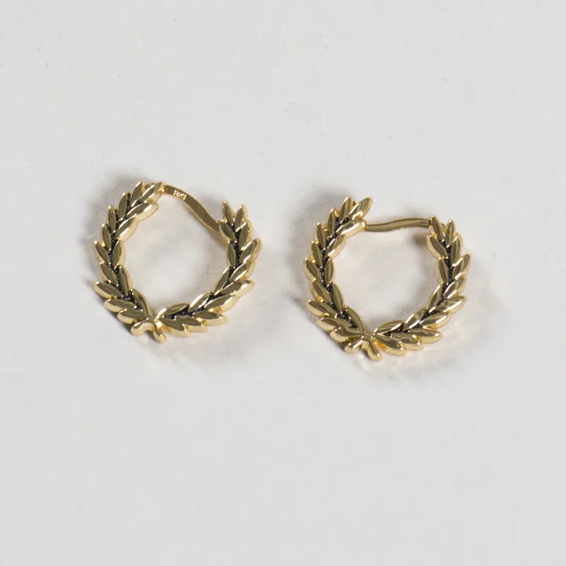 Fred Perry Womens Laurel Wreath Mini Earrings Gold-1