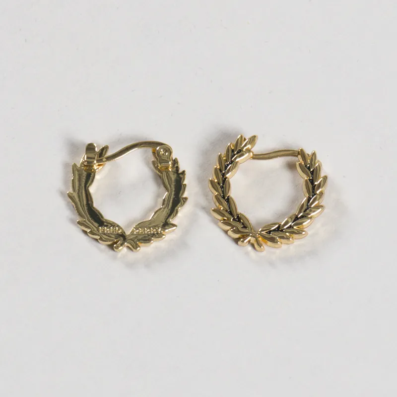 Fred Perry Womens Laurel Wreath Mini Earrings Gold-2