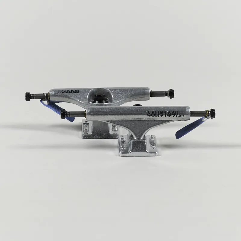 Independent Mid Pro Tiago Trucks Silver 139 Pair