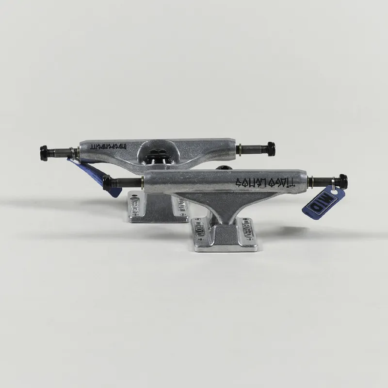 Independent Mid Pro Tiago Trucks Silver 149 Pair