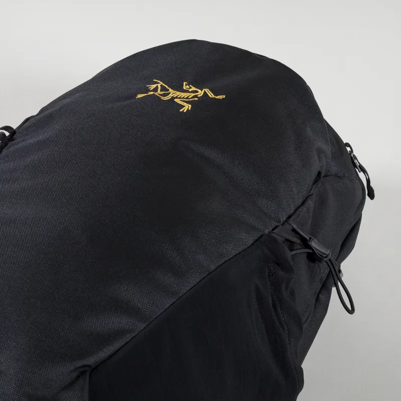 Arc'teryx Mantis 16L Backpack Black-5