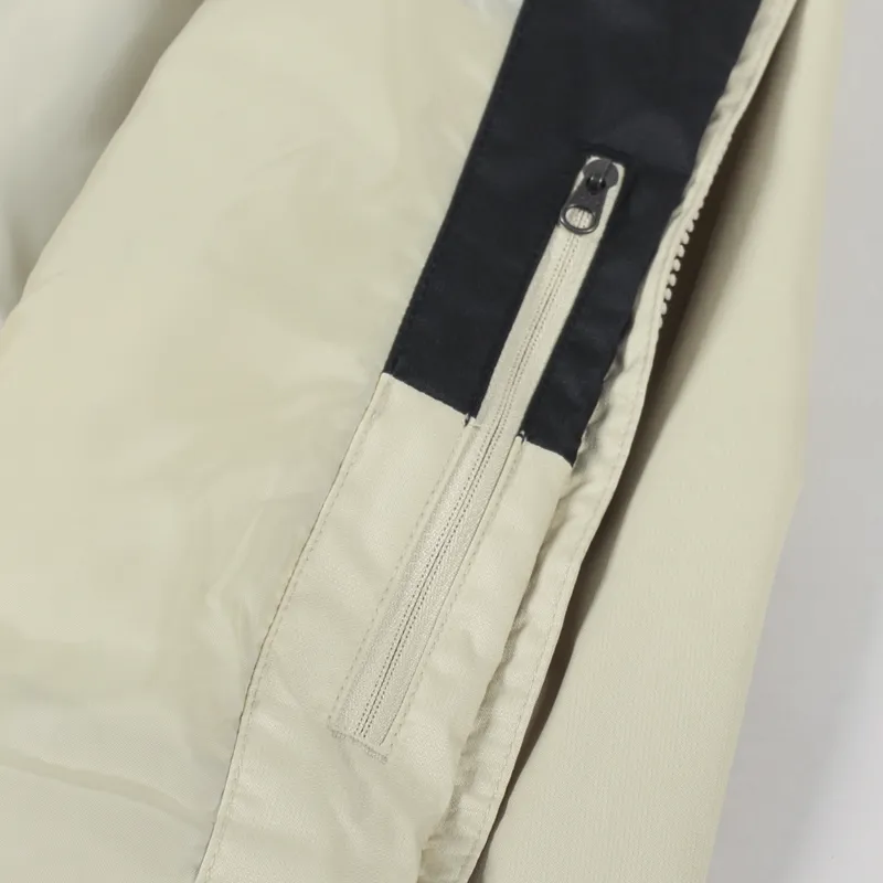 The North Face Mountain Q Jacket Gravel-7