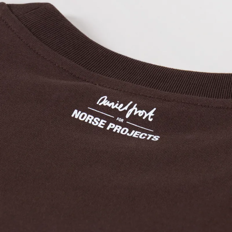 Norse Projects x Daniel Frost Baker Ascent T Shirt Seal Brown-5