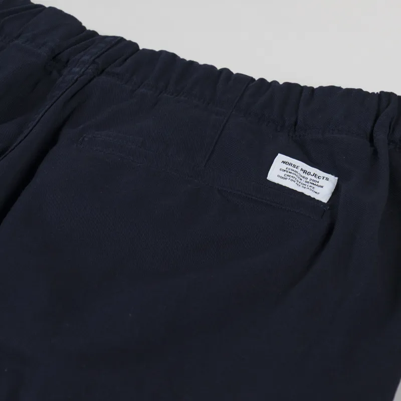 Norse Projects Ezra Relaxed Organic Stretch Twill Shorts Dark Navy-6