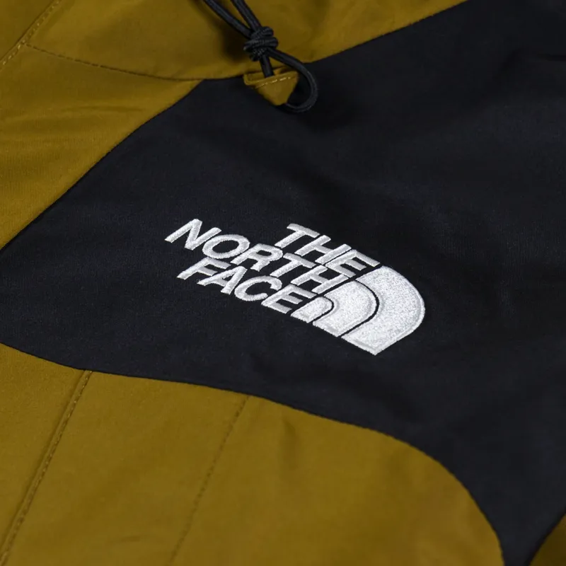 The North Face GORE TEX Mountain Jacket Moss Green TNF Black