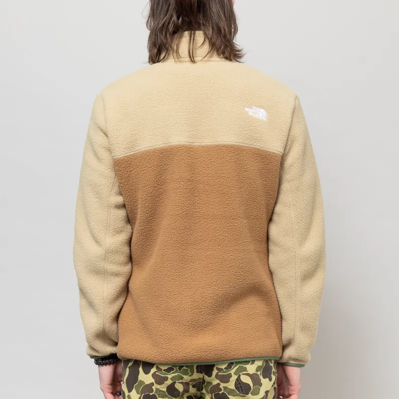 The North Face Yumiori 1/4 Zip Fleece Jacket Utility Brown Khaki-3