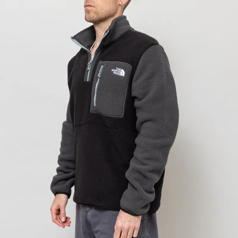 The North Face Yumiori 1/4 Zip Fleece Jacket TNF Black Asphalt Grey Monument Grey-1