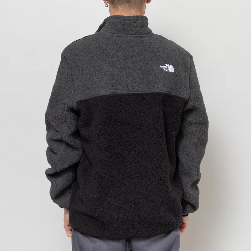 The North Face Yumiori 1/4 Zip Fleece Jacket TNF Black Asphalt Grey Monument Grey-3