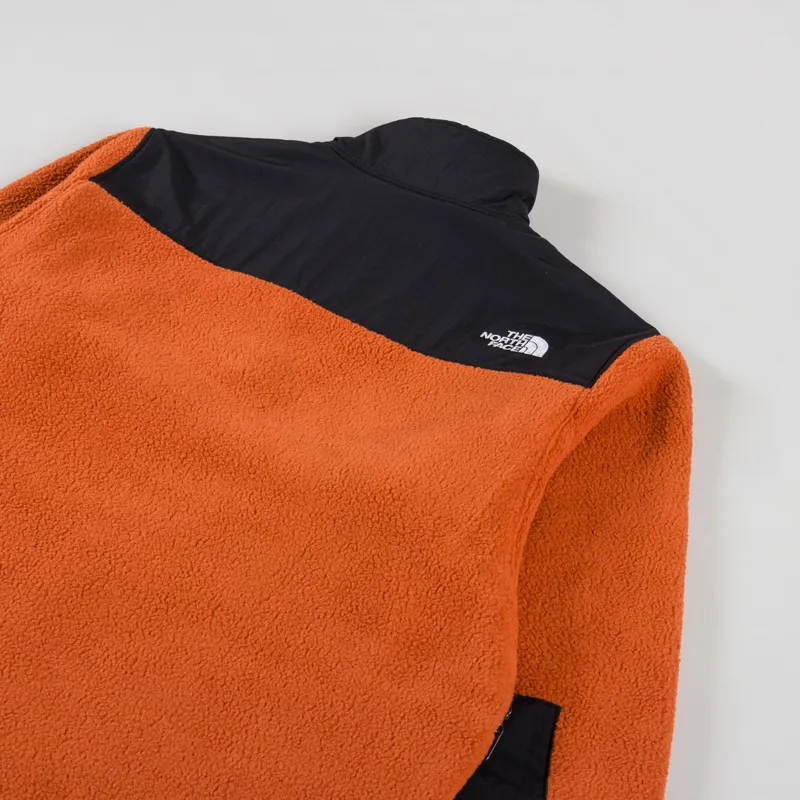 The North Face Retro Denali Jacket Earthen Copper-3