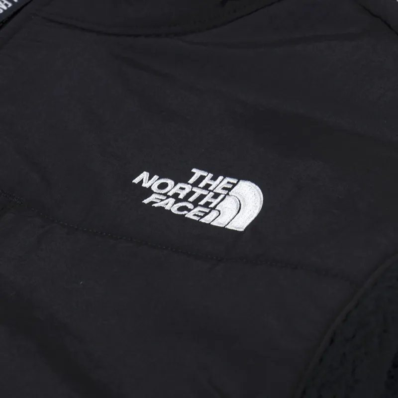 The North Face Retro Denali Jacket TNF Black-3