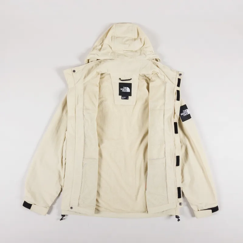 Unisex TNF X Yinka Ilori Convertible Jacket | The North Face UK