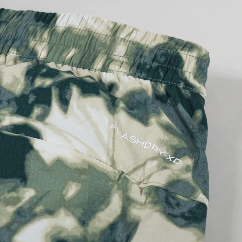 The North Face Class V Pathfinder Shorts Duck Green Lux-5