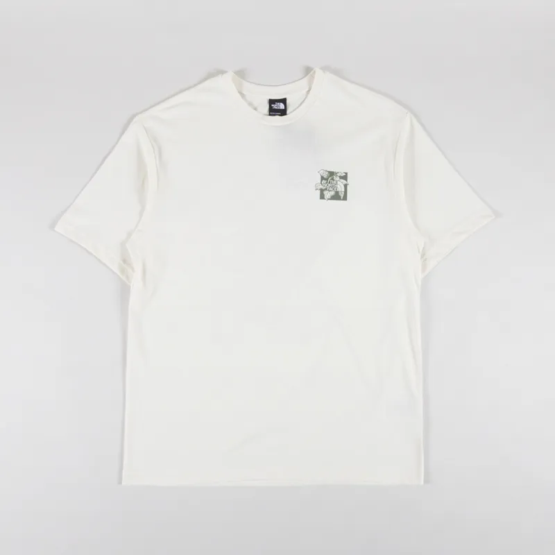 The North Face Connect Relaxed Graphic T Shirt White Dune-1