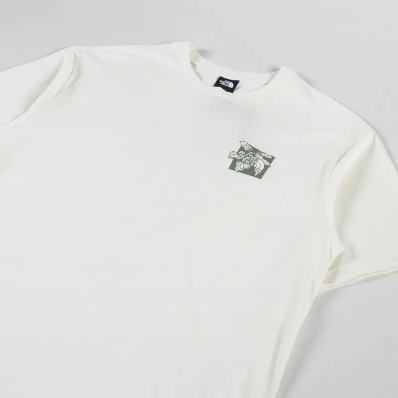 The North Face Connect Relaxed Graphic T Shirt White Dune-3