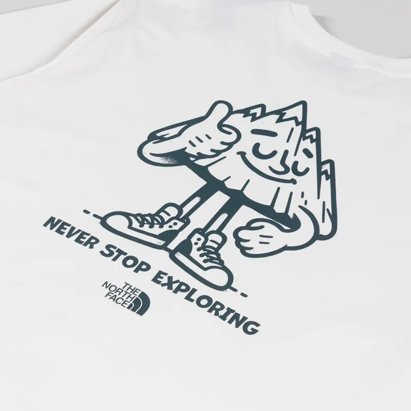 The North Face Mountain Fun Oversized T Shirt White Dune-4
