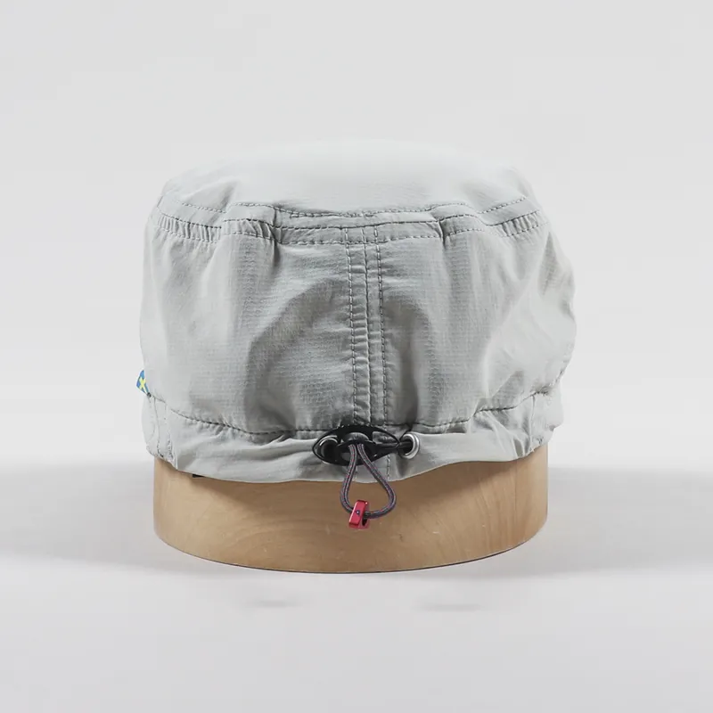 Klattermusen Nal Cap Moon-3