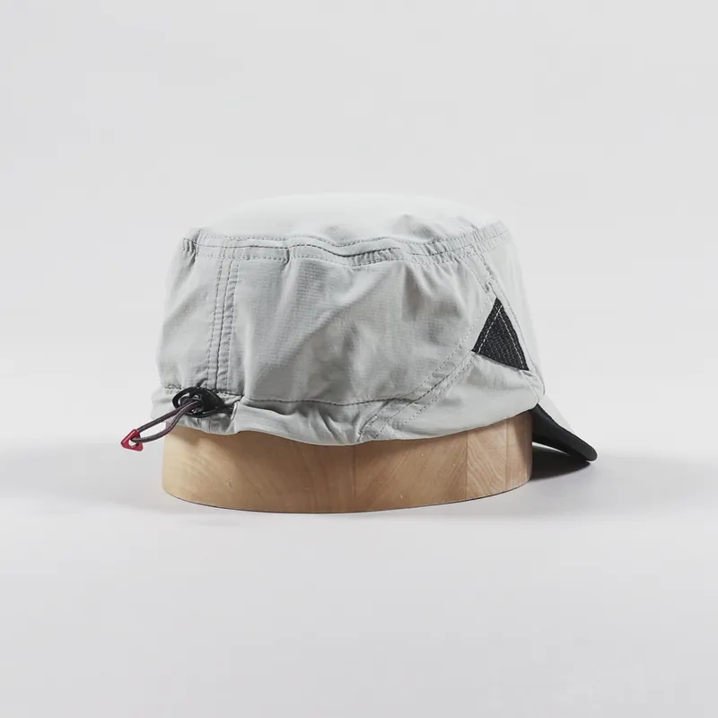 Klattermusen Nal Cap Moon-1