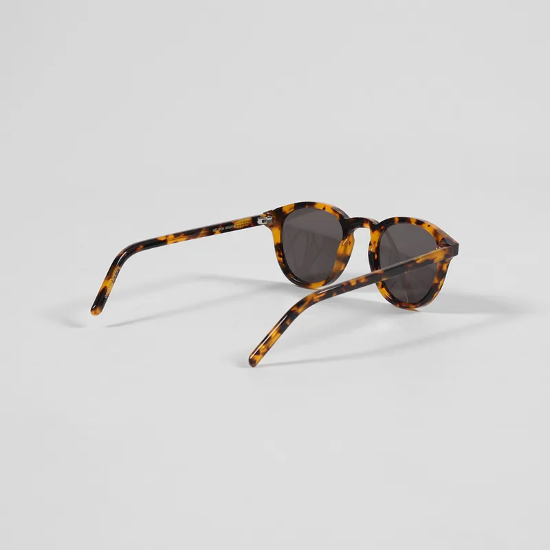 Monokel Nelson Sunglasses Havana Solid Grey Lens-3