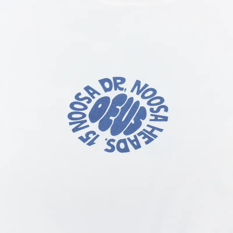 ◆Deus Ex Machina◆ NOOSA SURF TEEWHITE Tees | Deus Ex Machina | Noosa Surf Tee – Deus Ex Machina USA