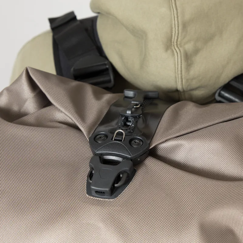 ORTLIEB Duffle Lite 40L Dark Sand-9