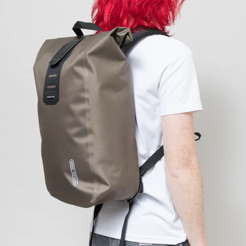ORTLIEB Velocity Lite Backpack 23L Dark Sand-5