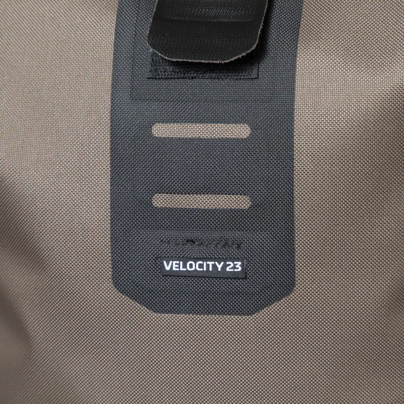 ORTLIEB Velocity Lite Backpack 23L Dark Sand-8