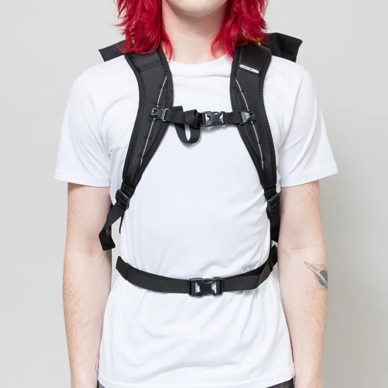 ORTLIEB Velocity High-Vis Backpack 23L Neon Yellow Black Reflective-3