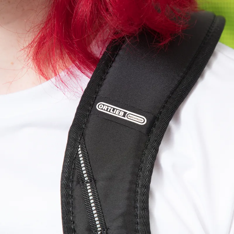 ORTLIEB Velocity High-Vis Backpack 23L Neon Yellow Black Reflective-13