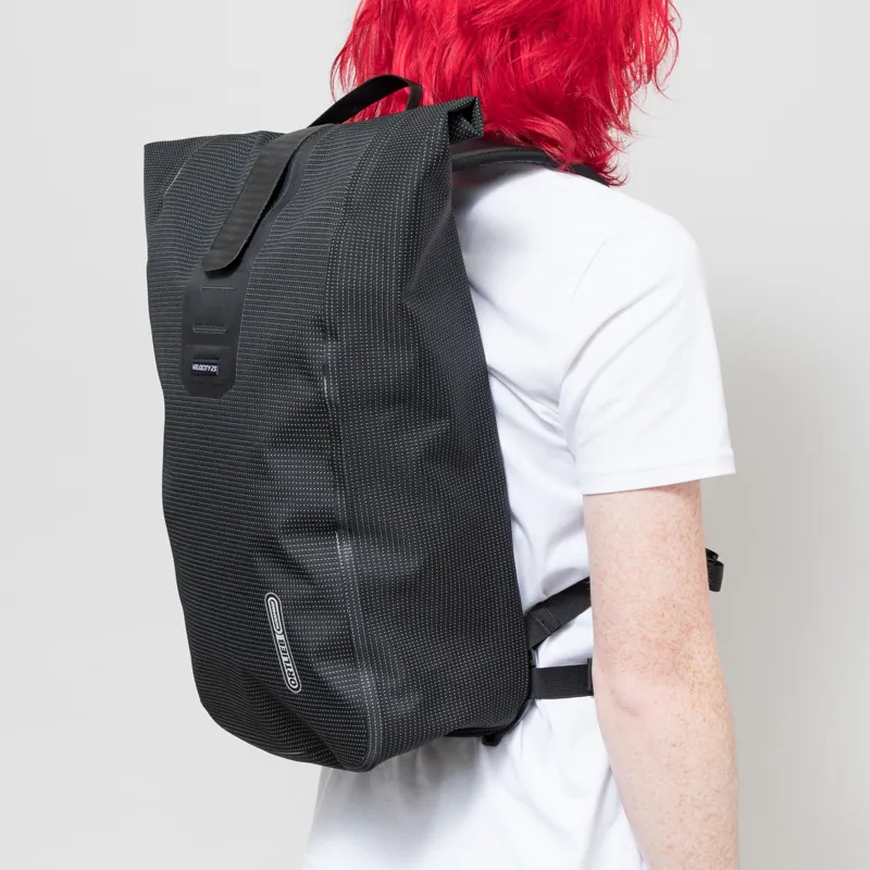 ORTLIEB Velocity High-Vis Backpack 23L Black Reflective-1