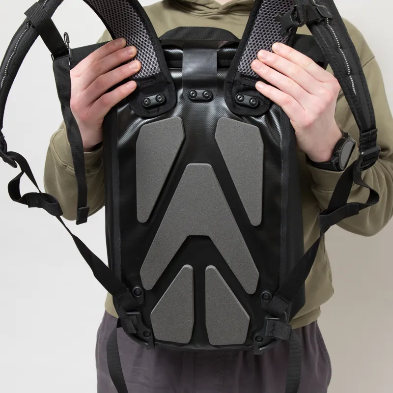 ORTLIEB Velocity Backpack 17L Black-10