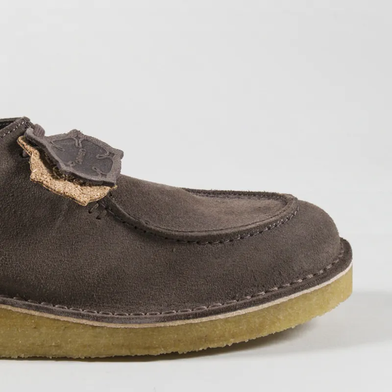 Oswen Ewaldi Low Suede Shoes Taupe-5
