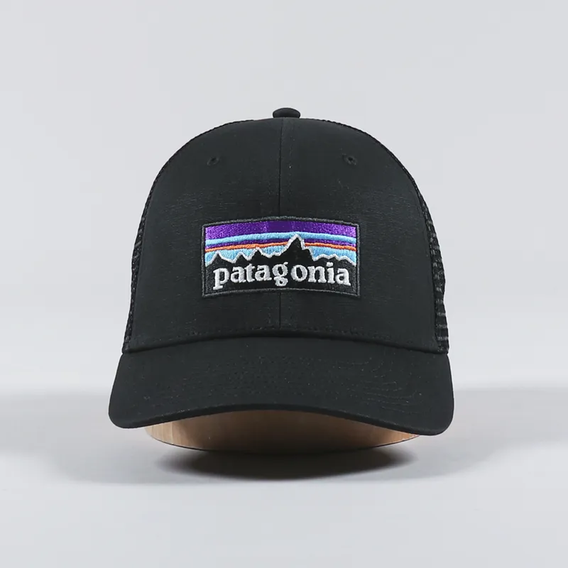 Patagonia P-6 Logo Trucker Hat Black-2