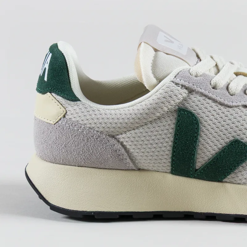 Veja Womens Paulistana Alveomesh Shoe Natural Cyprus-4